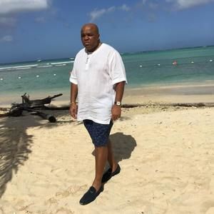 Meet your Posher, Colin